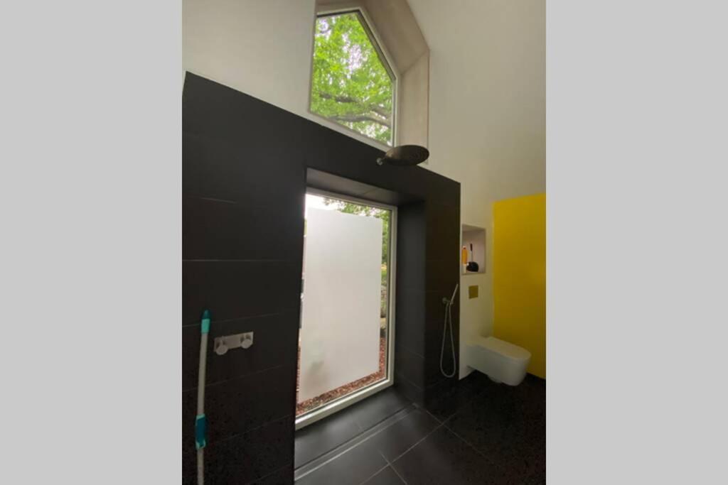 Oak Cottage Near Ronne & Beach 외부 사진