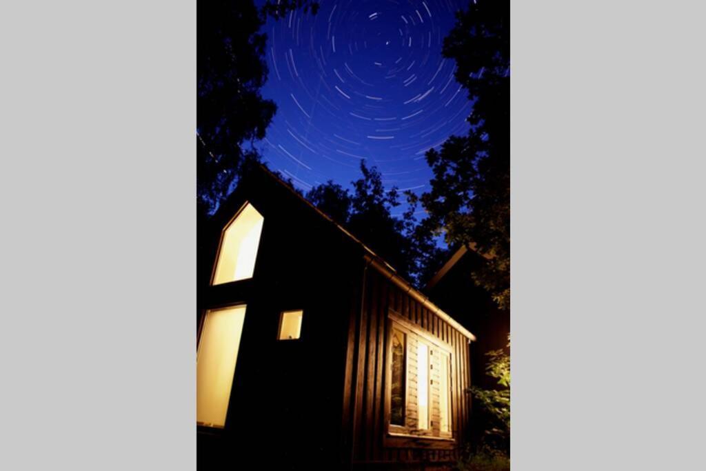 Oak Cottage Near Ronne & Beach 외부 사진